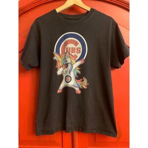 Cubs Baseball Adult Medium Dabbing Rainbow Unicorn Shirt Tee Top Black Hanes EUC